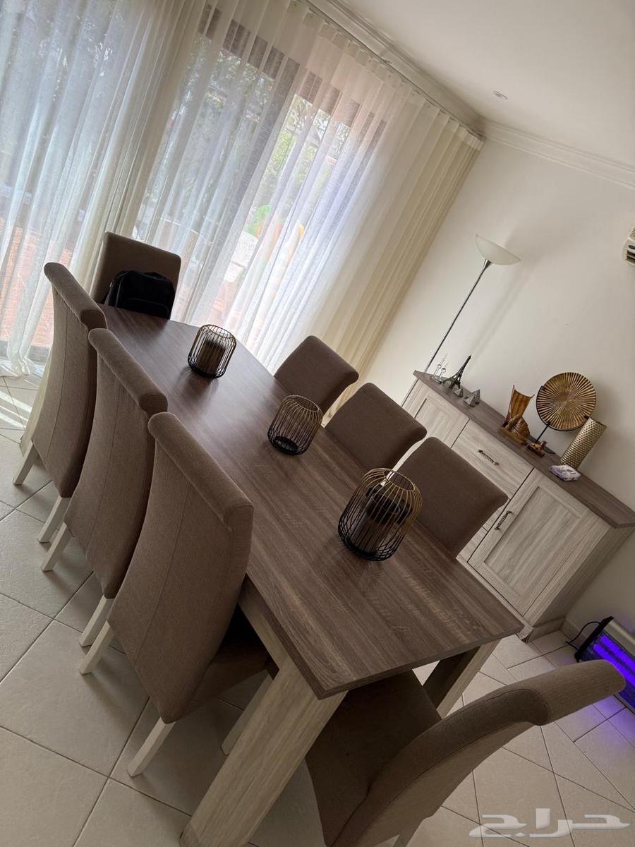 Dining table, buffet, coffee corner, and a 4-piece sofa set64497192995073110