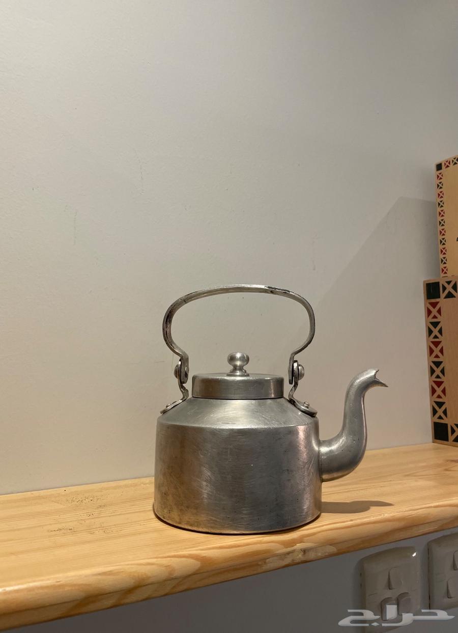 ابريق معدن 10 ختمين 19000 تم البيع64498062758914111