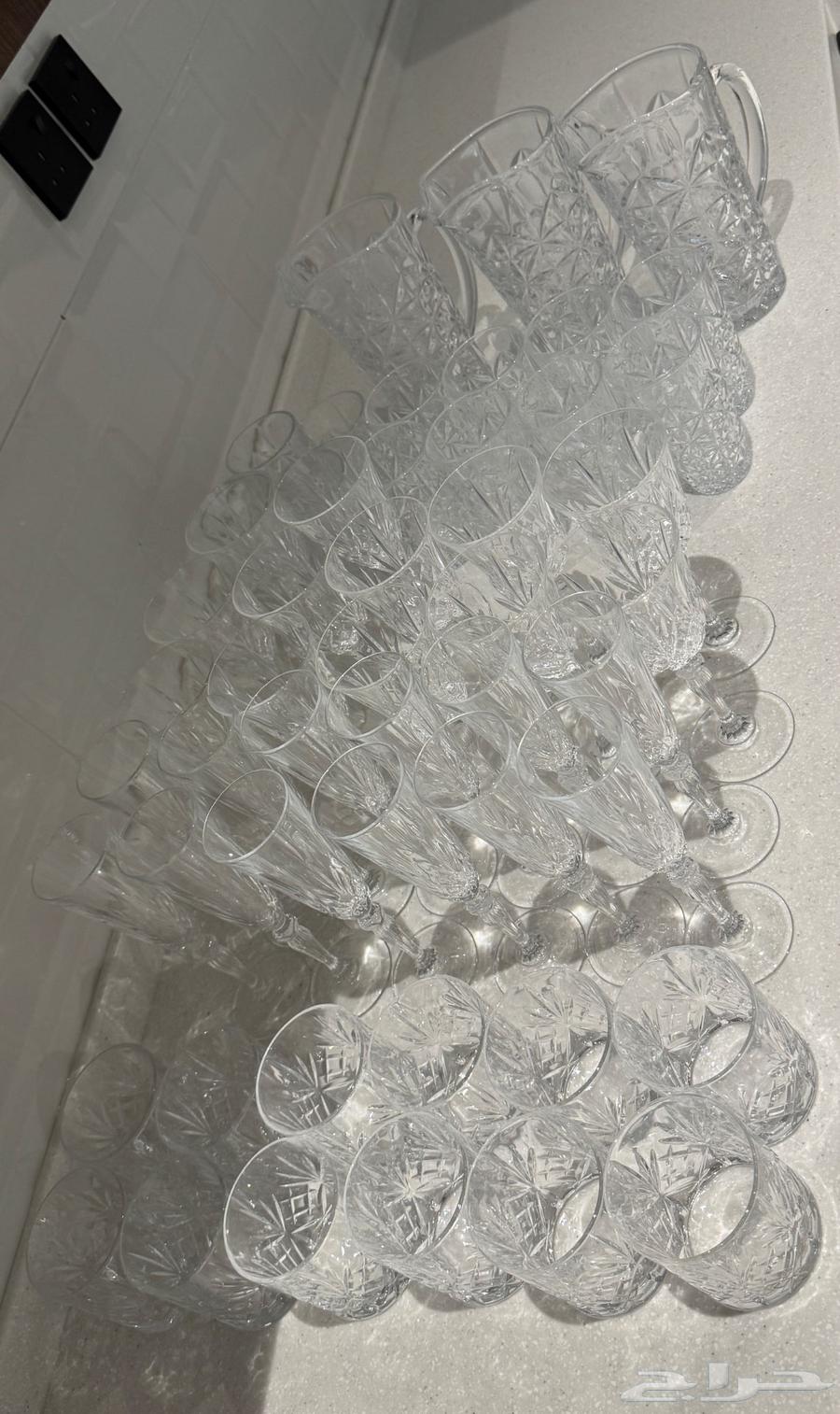 للبيع 2 طقم كاسات كريستال إيطالي 18 قطعة64499007432449113
