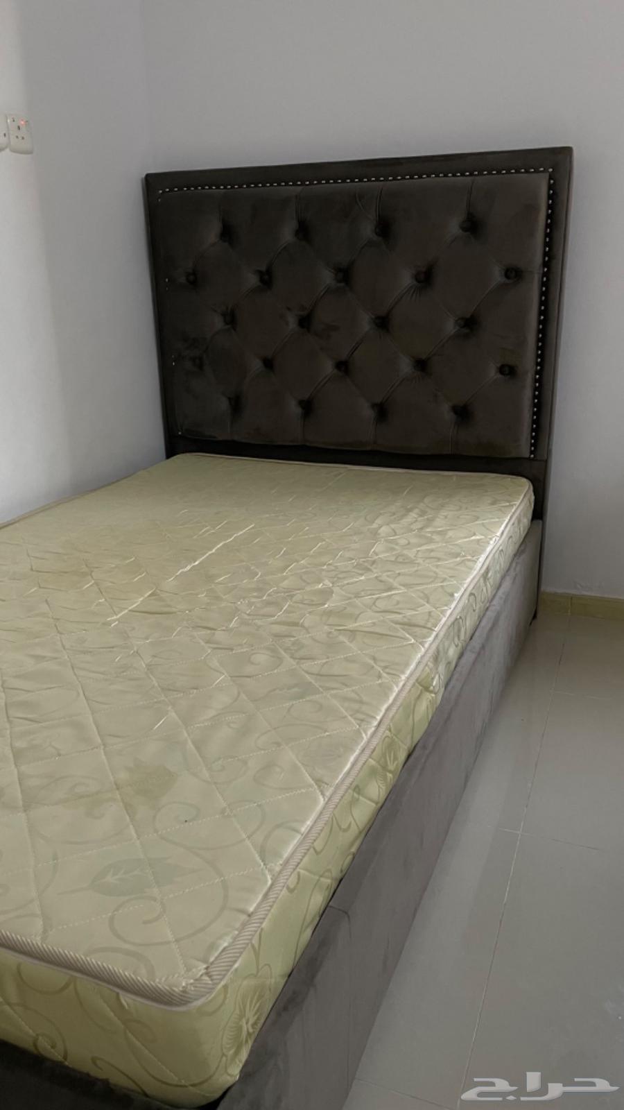 سرير نفر ونص ( جديد ) لون رمادي64499187576579112