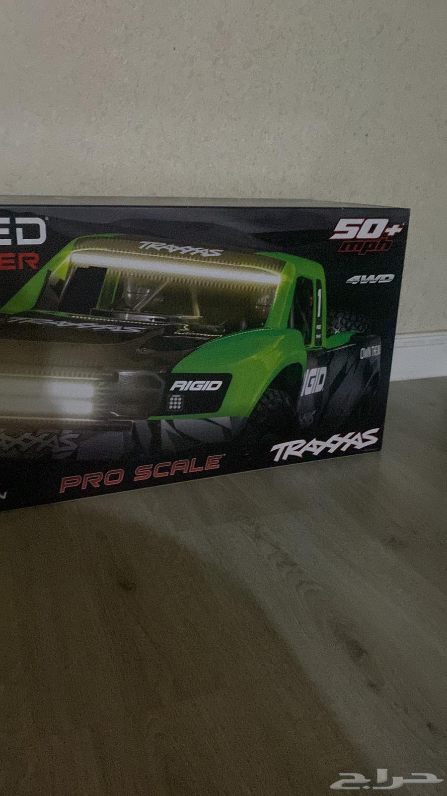 للبيع سيارة RC احترافيه64496626361091111