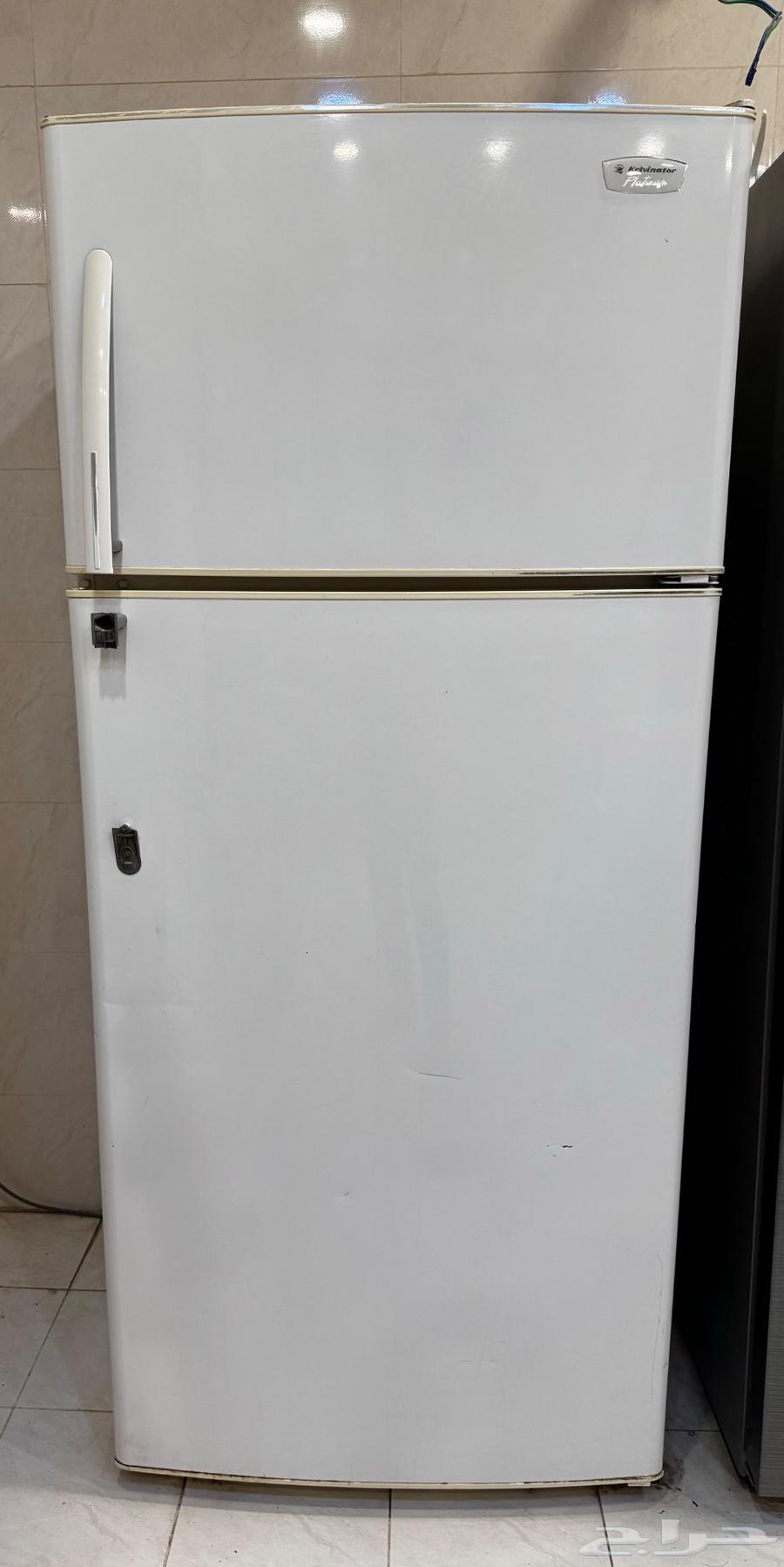 الثلاجة للبيع64495968770049110