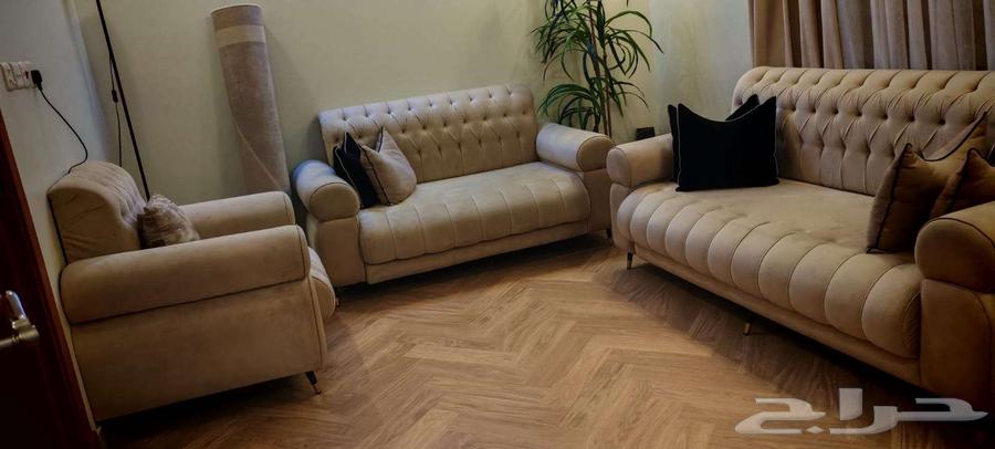 كنب اربع قطع 7 أشخاص نظيف جدا شبه جديد64502336832385110