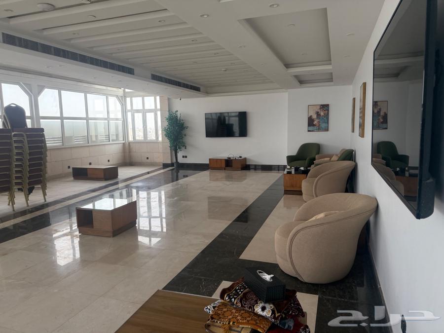 Event and party hall for rent64499703402753113