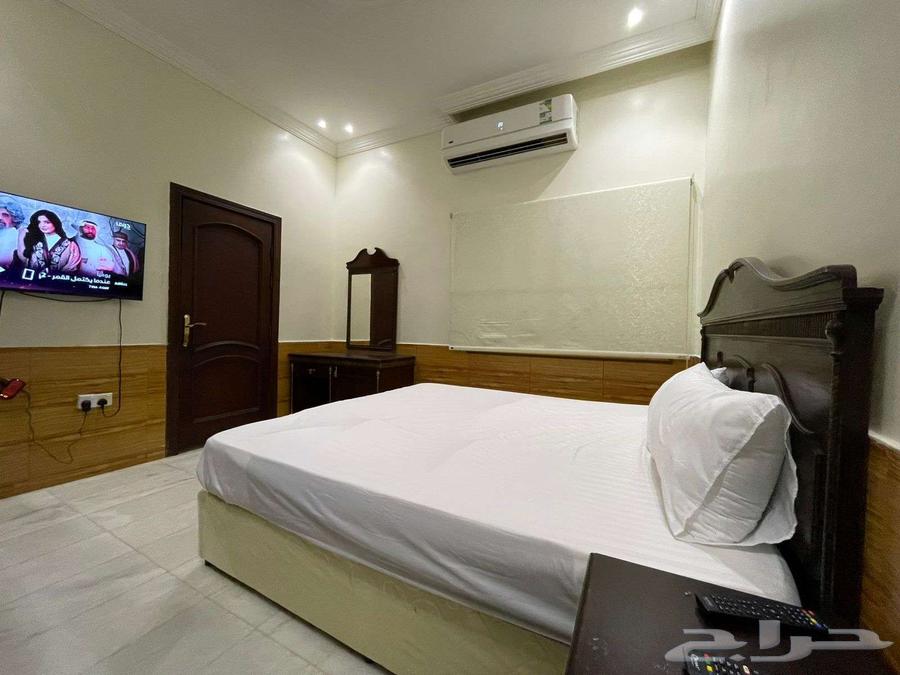 Furnished studio for monthly and annual rent in Jeddah, Al Hamraa District64143583155713110