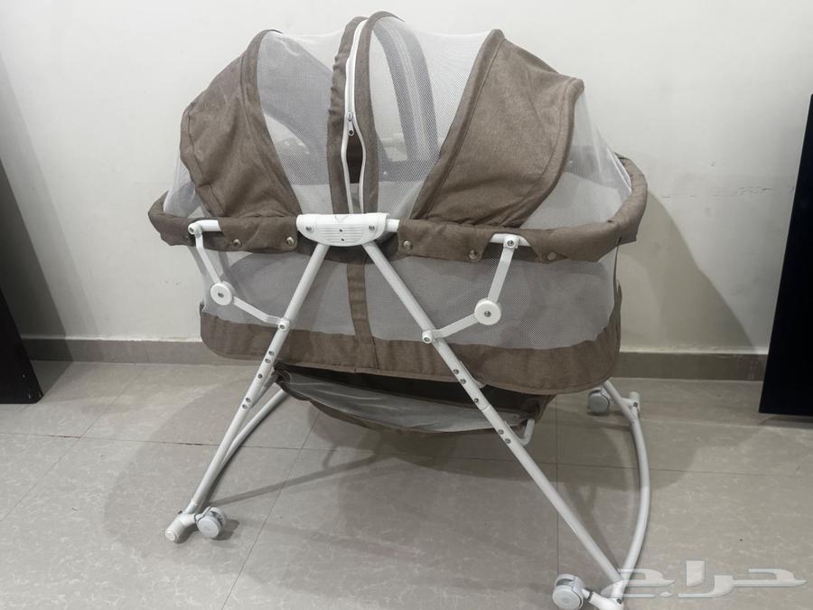 سرير أطفال جديد ونظيف جدا64502680138755113