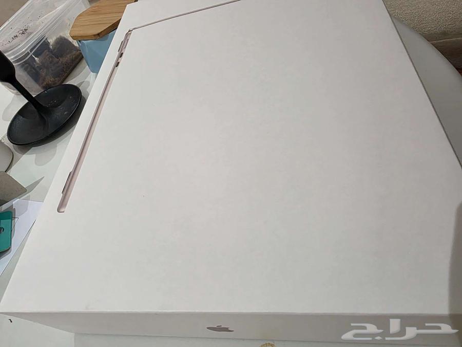 ماك بوك ايرm4. تم البيييع64503335913857111