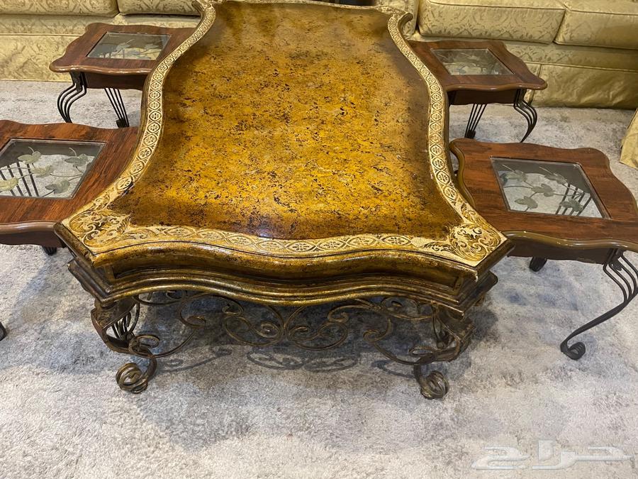 Table for sale, councils and reception64503335890178110