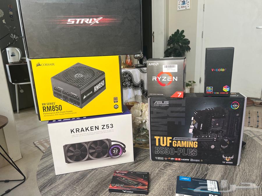 للبيع بي سي قيمنق كرت 2080ti64496958749954110