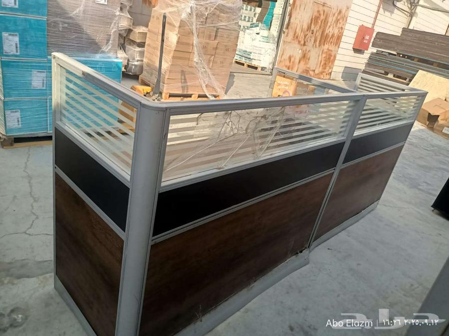 طاولة مكتب مستعملة   طاولة مكتب زجاج64497331339650114