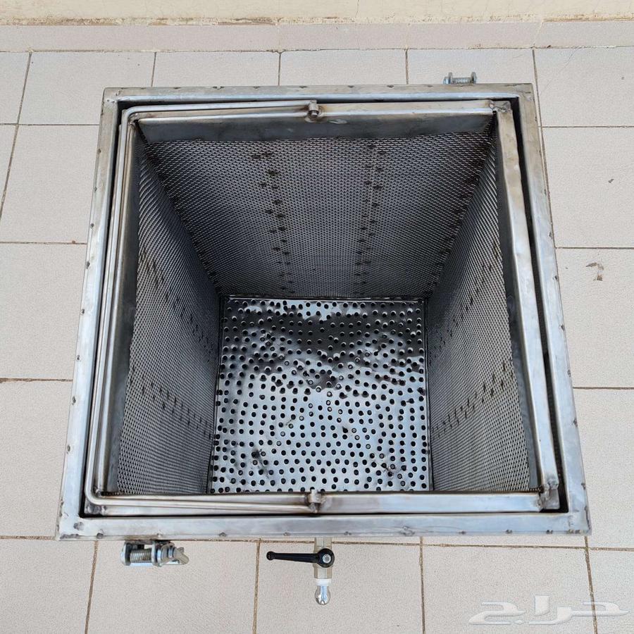 مدبسة تمر مميزة للبيع64500105075713112