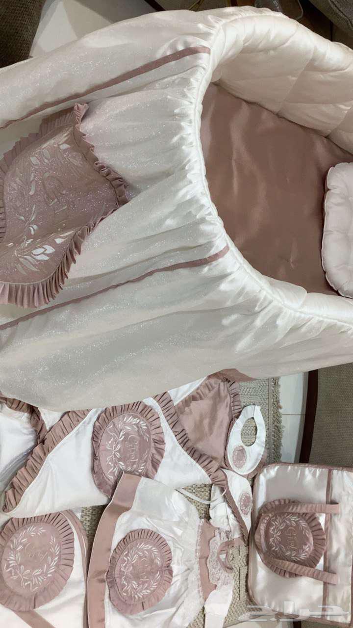 طقم نفاس 900ريال قابل للتفاوض البسيط64505791209602112