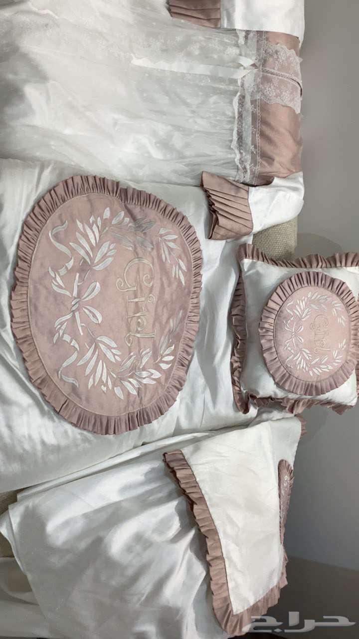 طقم نفاس 900ريال قابل للتفاوض البسيط64505791209602110