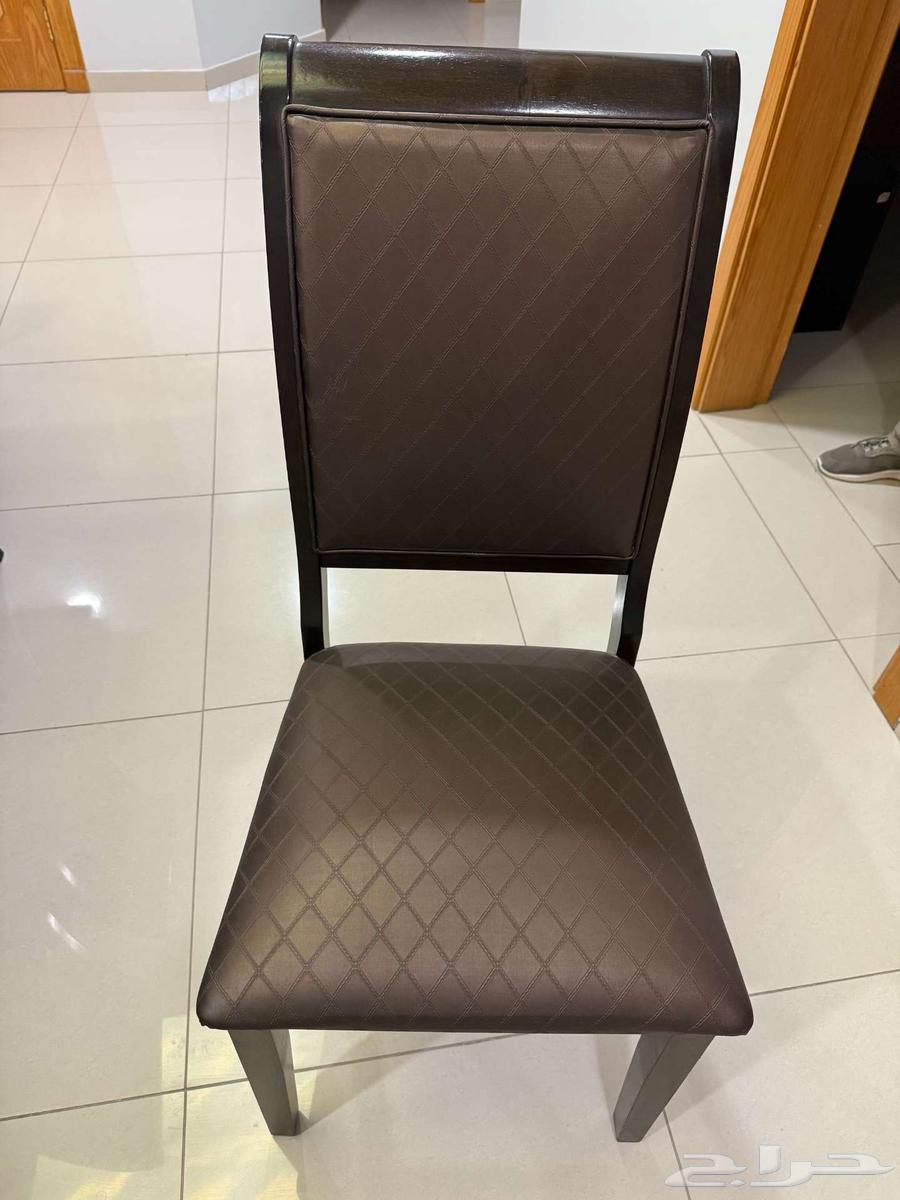 Dining table with 8 chairs64507151403265112