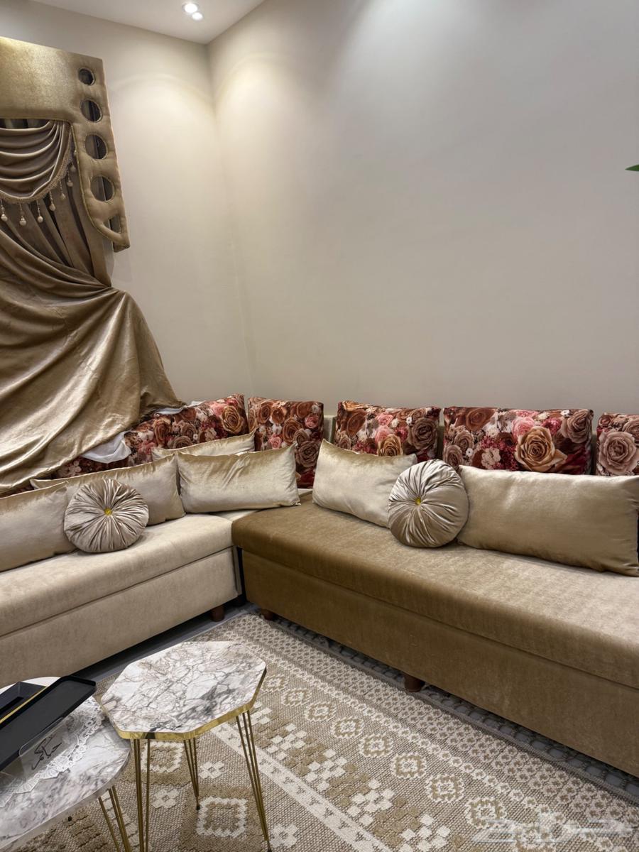 كنب للبيع نظيف جدا64507263403138112