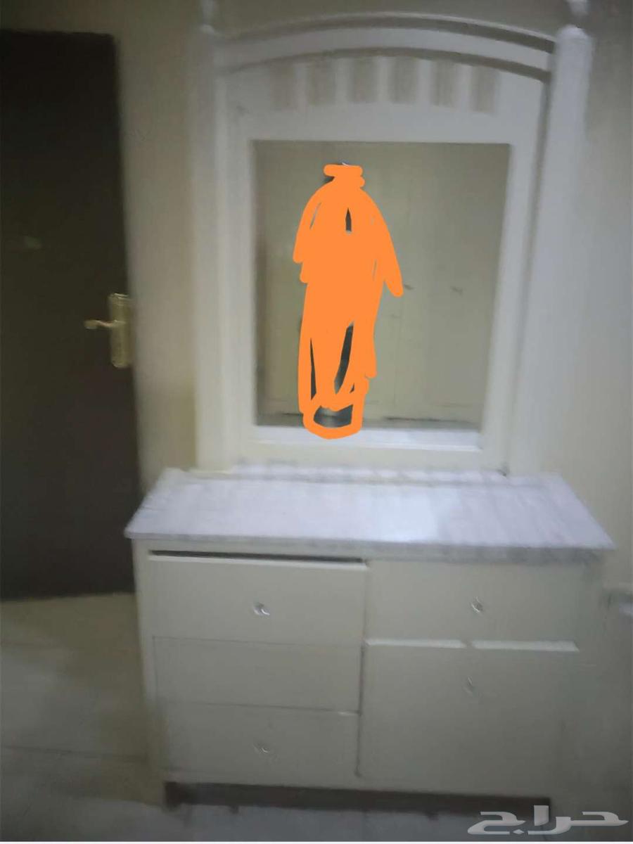 دولاب 6 ضلفات و تسريحه64508312887426111