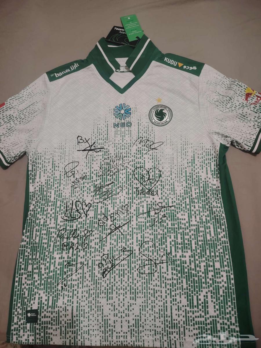 جيرسي موقع من اعضاء فالكون64509856430081110