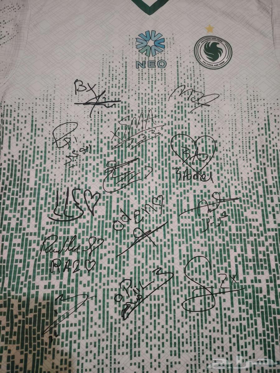 جيرسي موقع من اعضاء فالكون64509856430081112