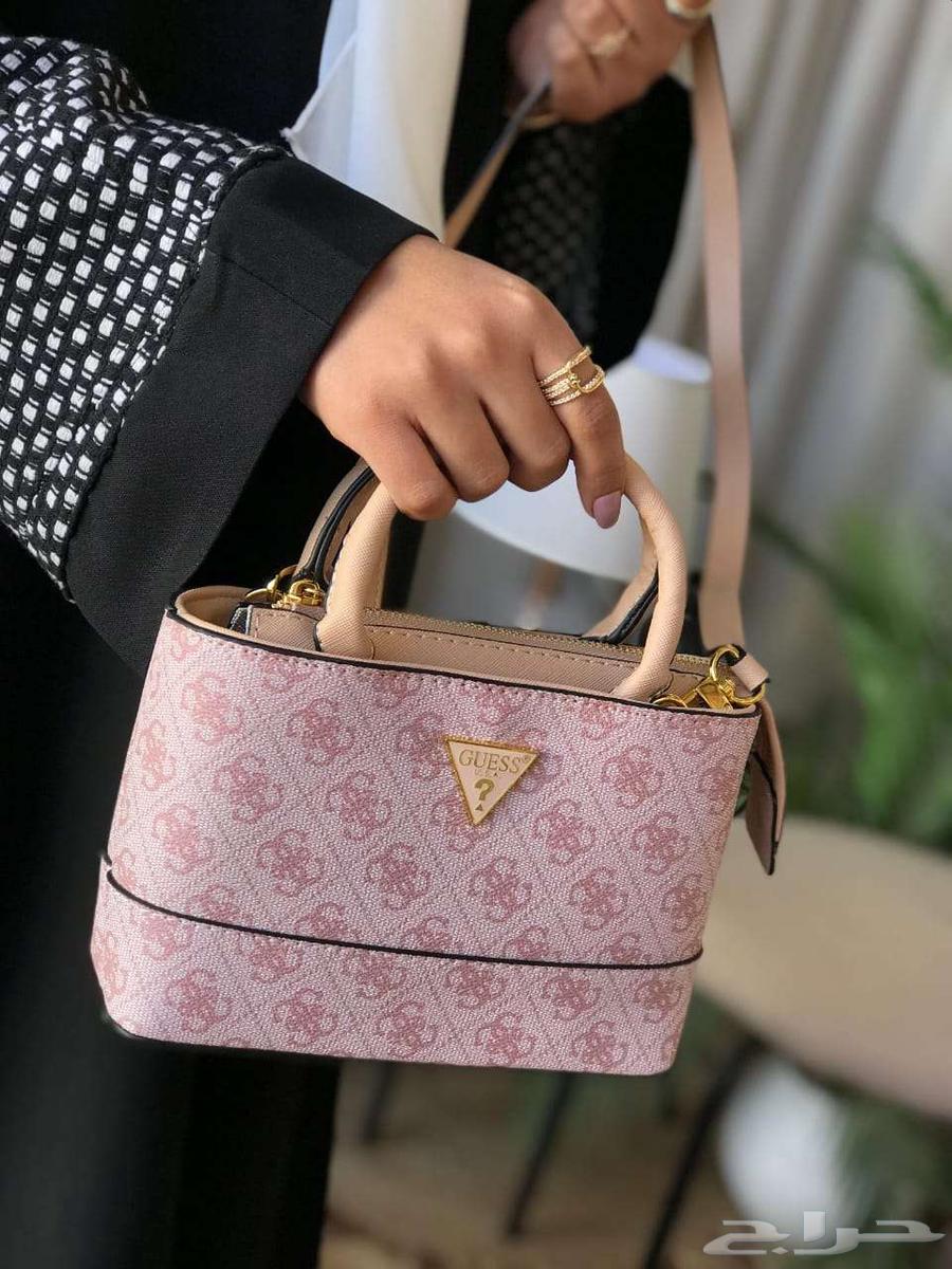 قيس شنطات ماركات بملحقات شنط ماركة جيس طبق اصل للاصلي Guess64511325708034113