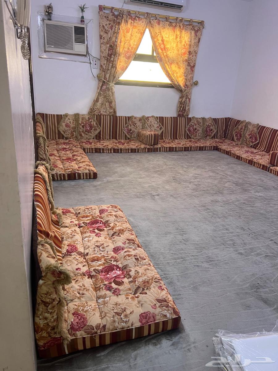 للبيع المستعجل كنب ارضي64505660485122113