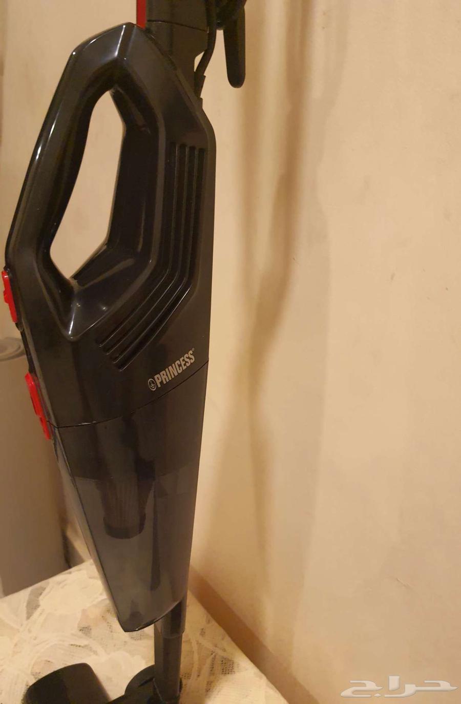 مكنسه كهربائيه محموله64510704595841112