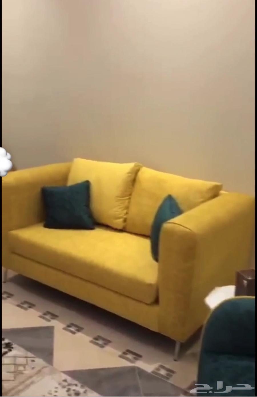 كنب ثلاث قطع للبيع64507795809281110