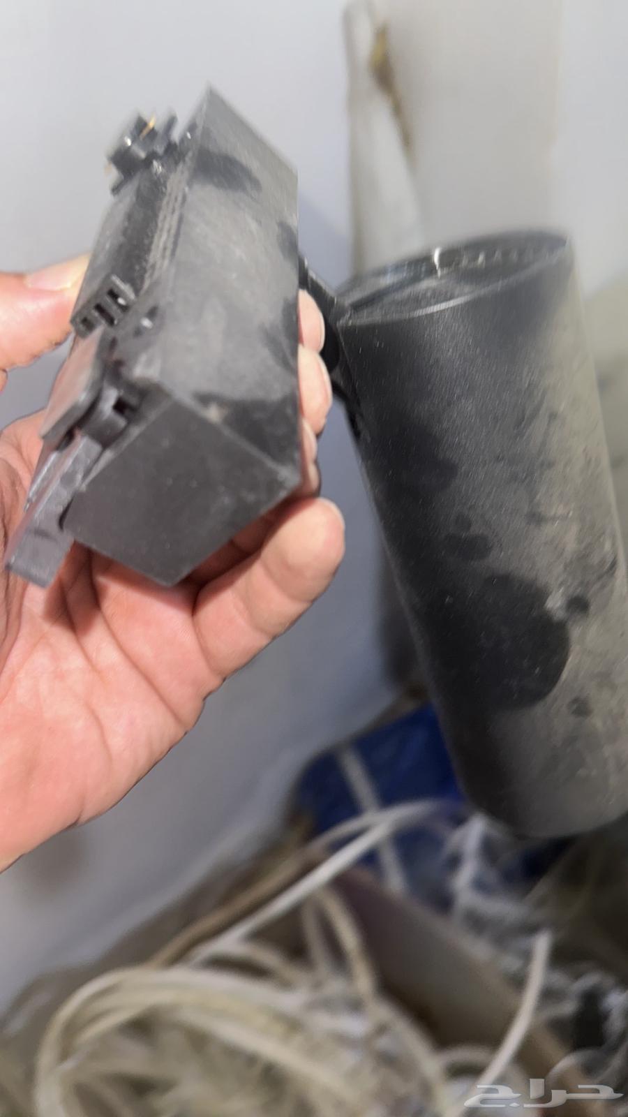 3 rooms of goods, spotlights, cameras, and wood64508159135747111