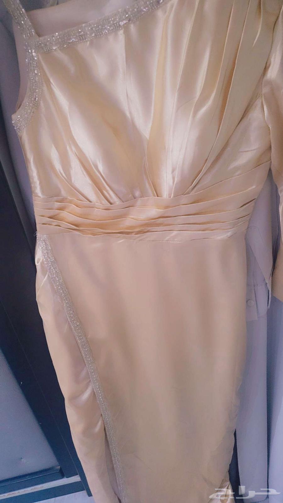 فستان من علي إكسبريس جديد لم يلبس ولامرة64501684336643112