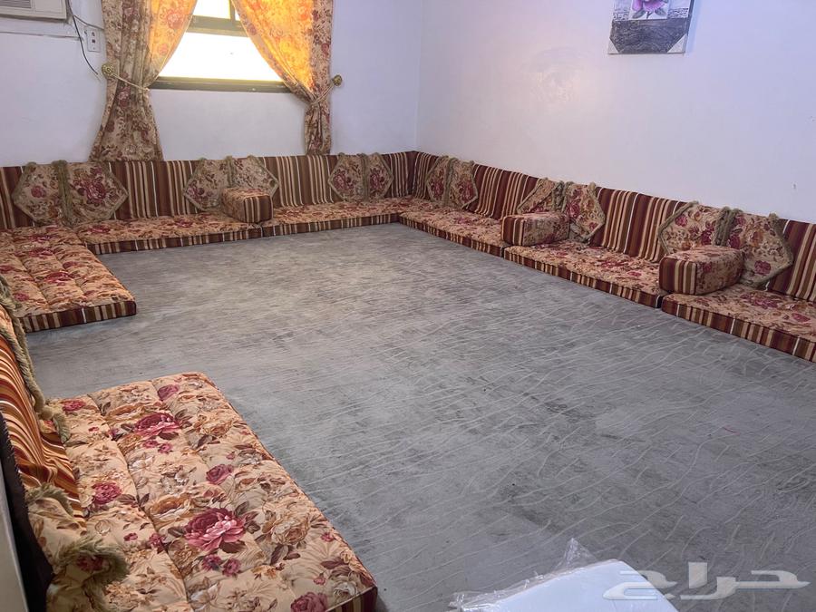 للبيع المستعجل كنب ارضي64505660485122114