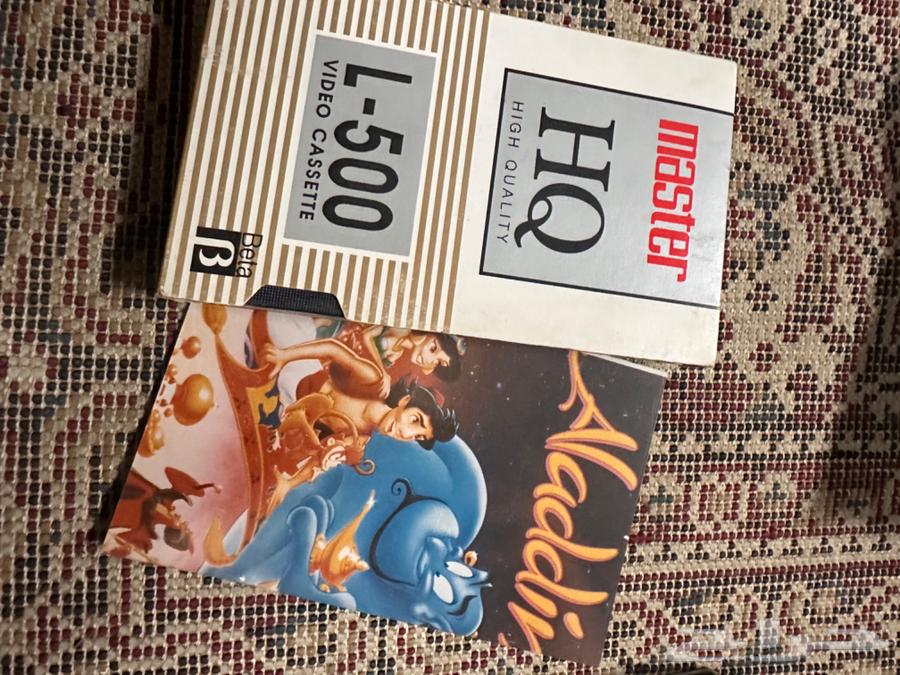 Small-sized video tapes, almost new64505965161729110