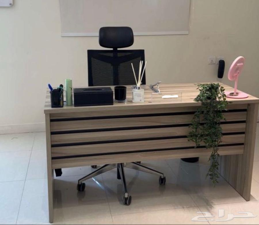 مكتب وكرسي مكتبي للبيع64504296932481110