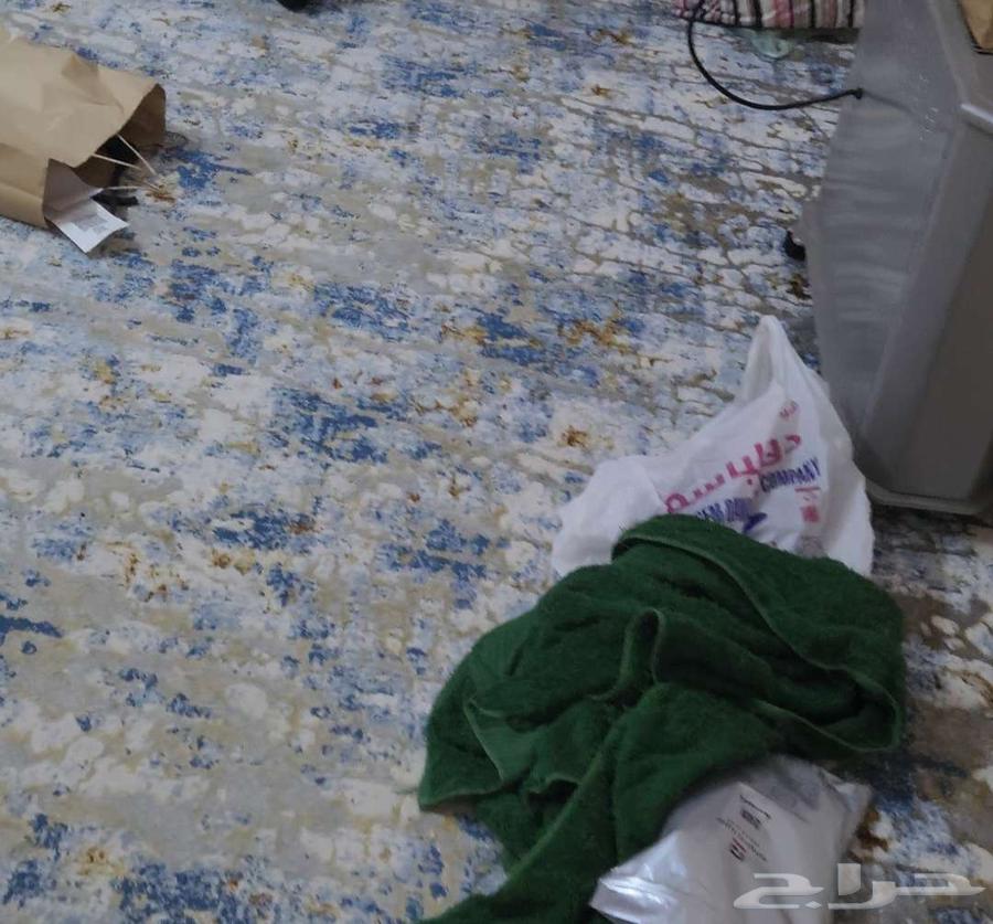 فرشه نظيفه للبيع ( شبه جديده )64507487190530111
