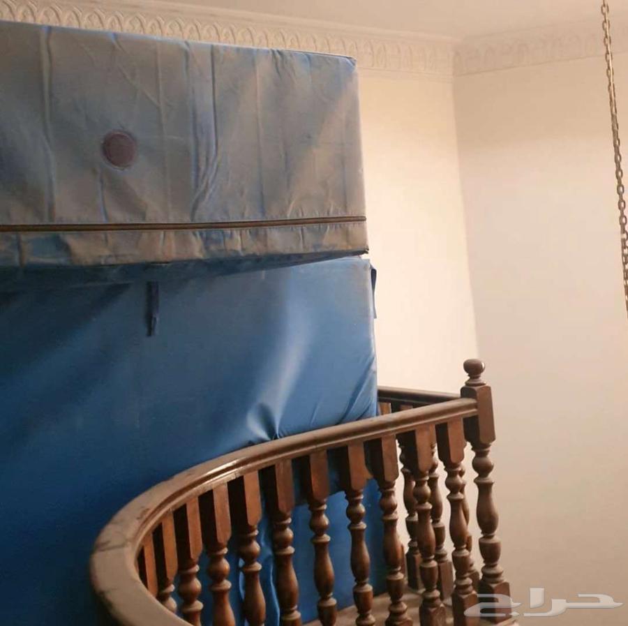 2 مراتب رياضية كبيرة مستعملة للبيع64509884821762113