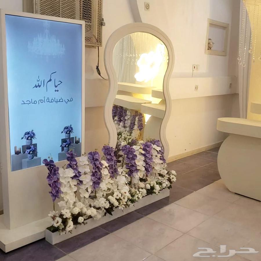 للبيع كوش واستقبال عربات ملكة ورد صناعي وغيرها64506507296771113