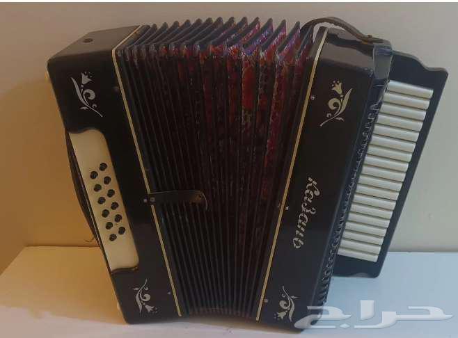 اله اكورديون انتيكا تحفة64519271833987110