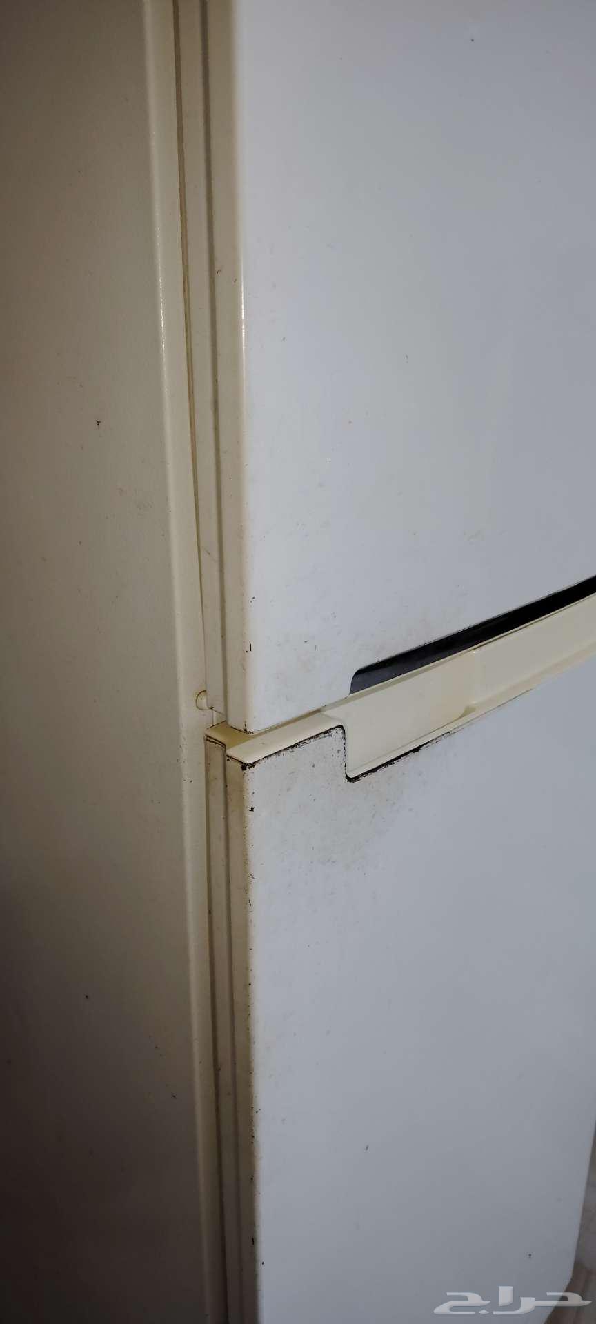 Samsung refrigerator for sale, used but in clean condition64525760281603110