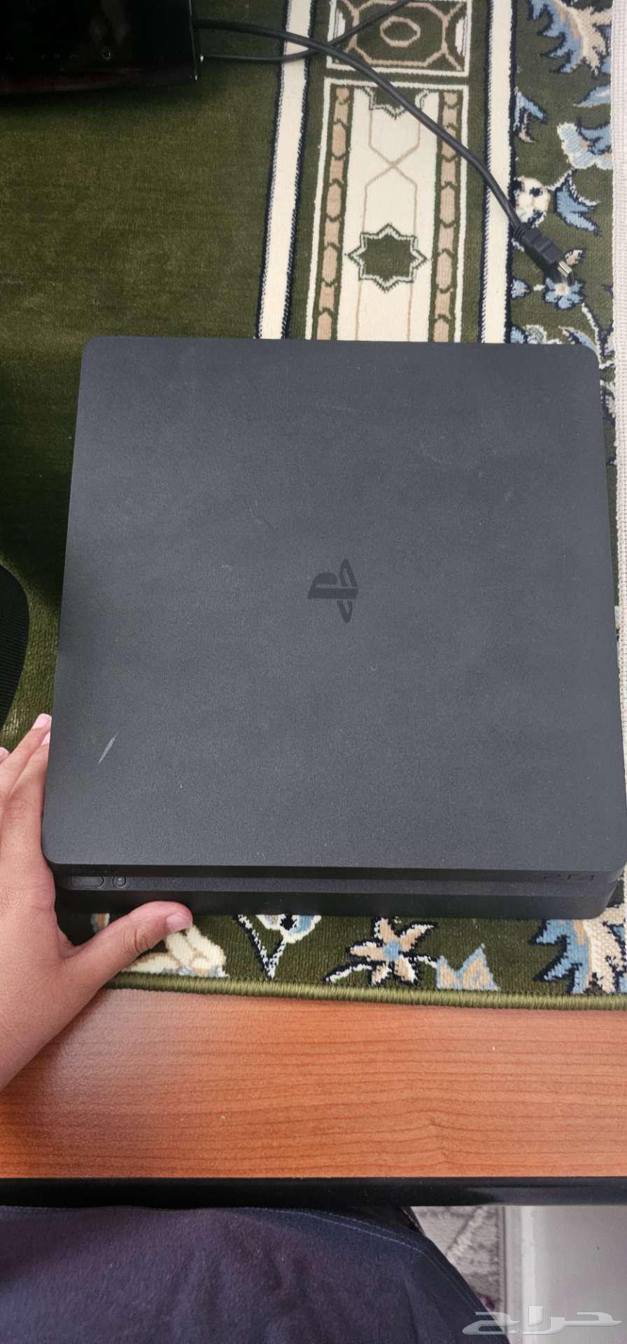 سوني فور جديد أخوي الجديد سبب البيع عدم الحاجه64513825187971110