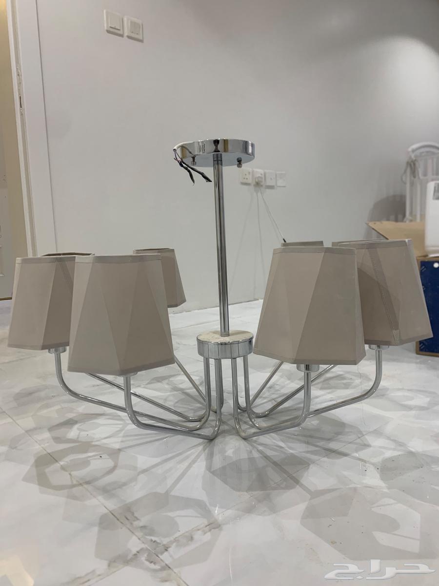 مكيف وثريا للبيع64512176024705112