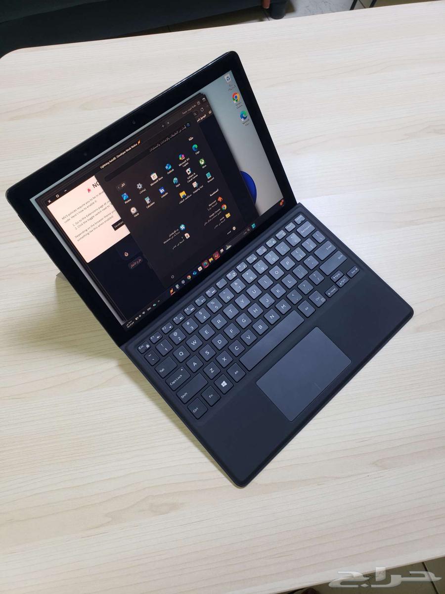 Dell 5290 in excellent condition, 2-in-1 tablet and laptop similar to Surface64517761227139114