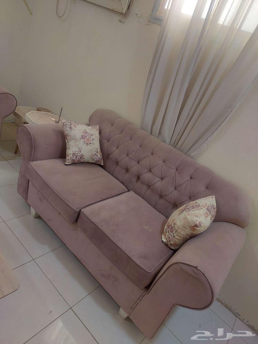 Sofa 300 SAR in good condition, King Fahd Suburb64514914271874110