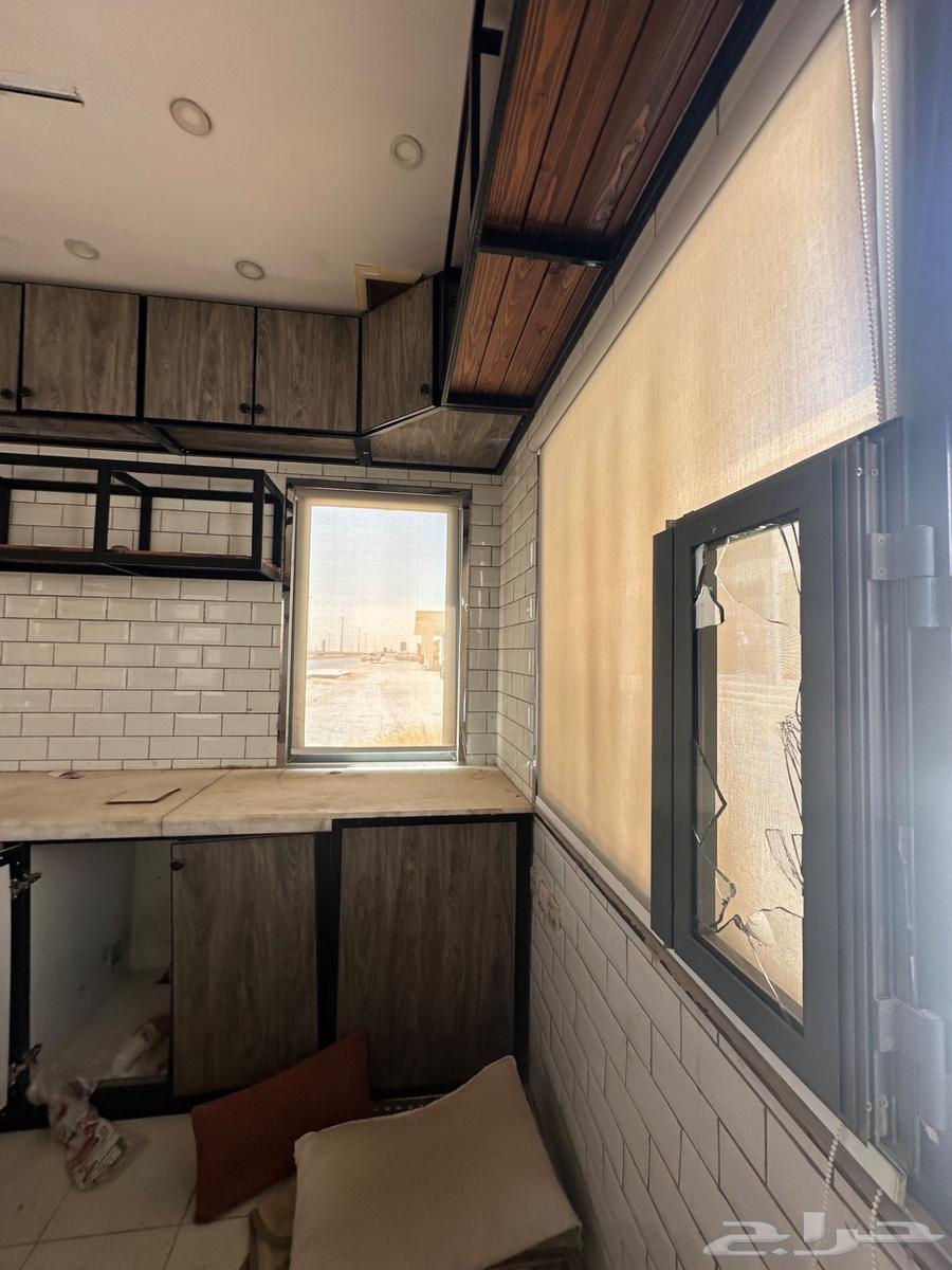 مبنى كوفي شوب للبيع64513135444226113