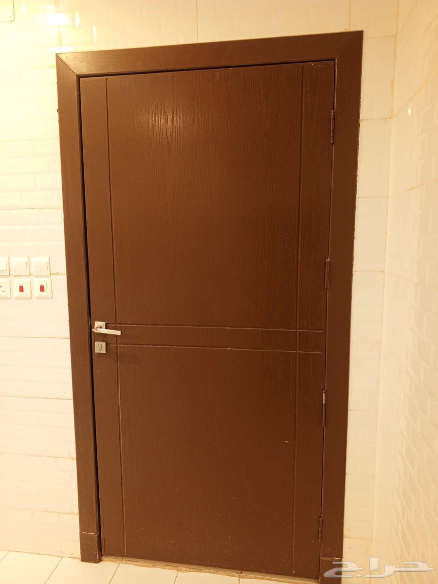 باب خشب كبير للبيع الخرح64513617721090111