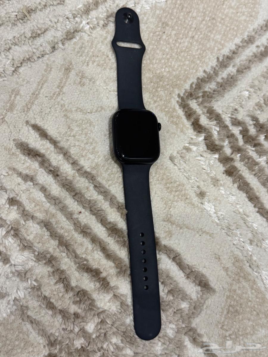 ساعة ابل نظيفة للبيع64515263268738112