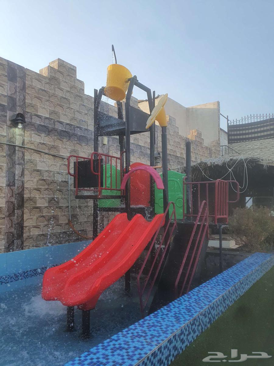 ملعب صابوني وزحلق مائيه للبيع64506970017795111