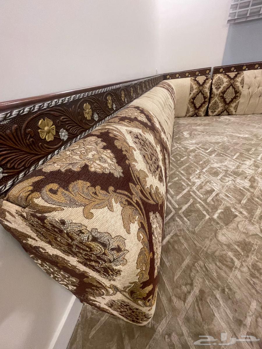 مساند ارضيه نظيفه للبيع64515877769345112