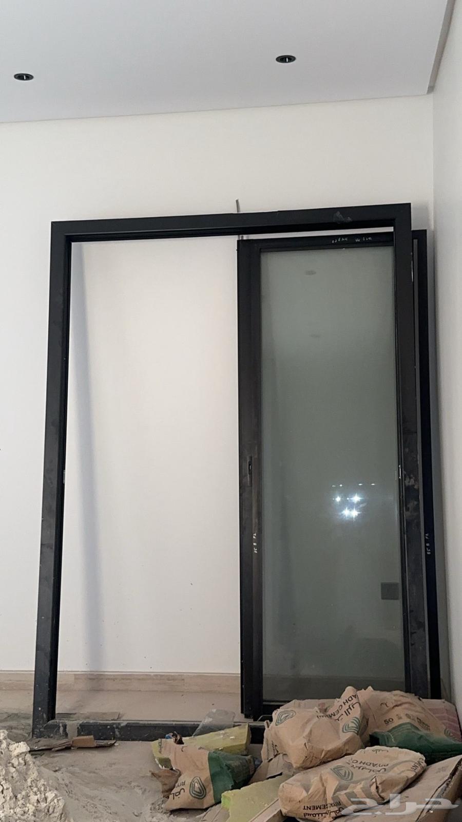 Window number 264511745337347110