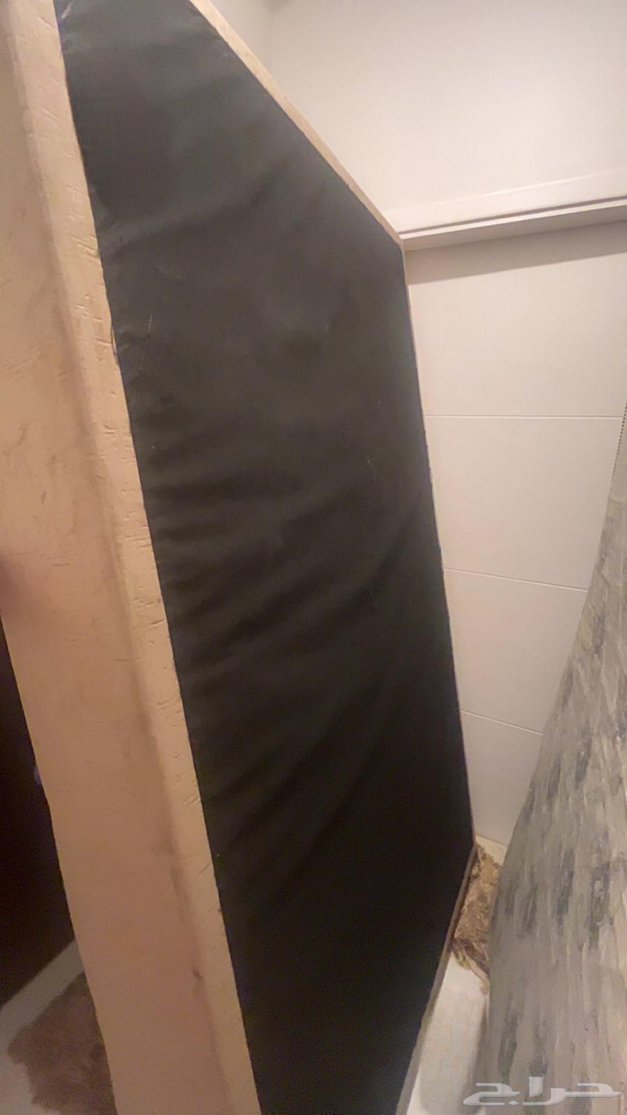 Single and a half bed with mattress and headboard64512037167490110