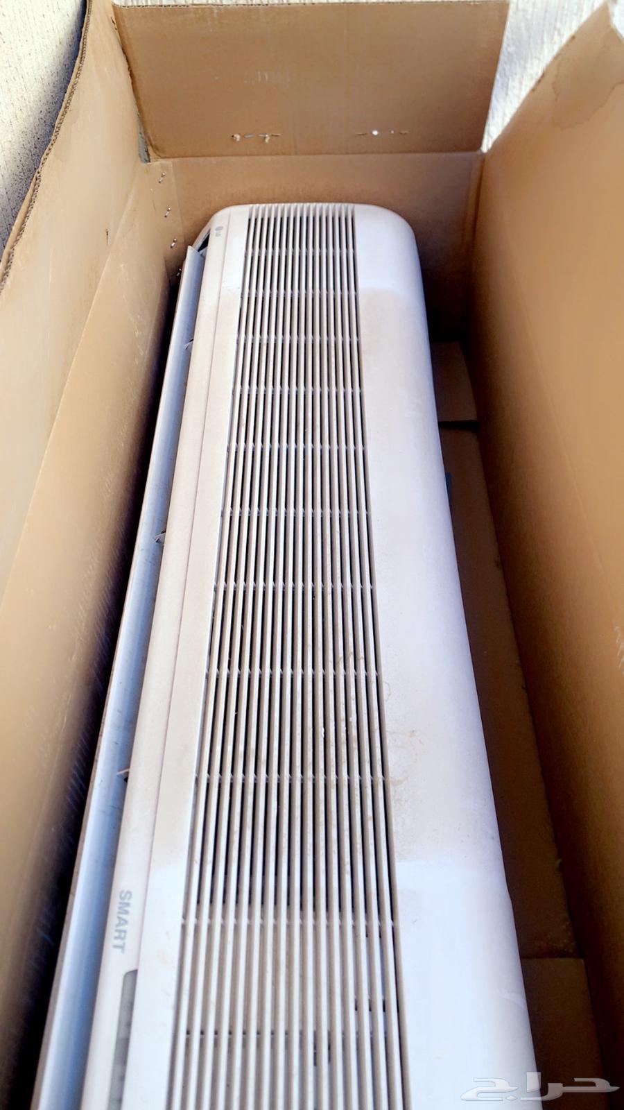 مكيف وثريا للبيع64512176024705110