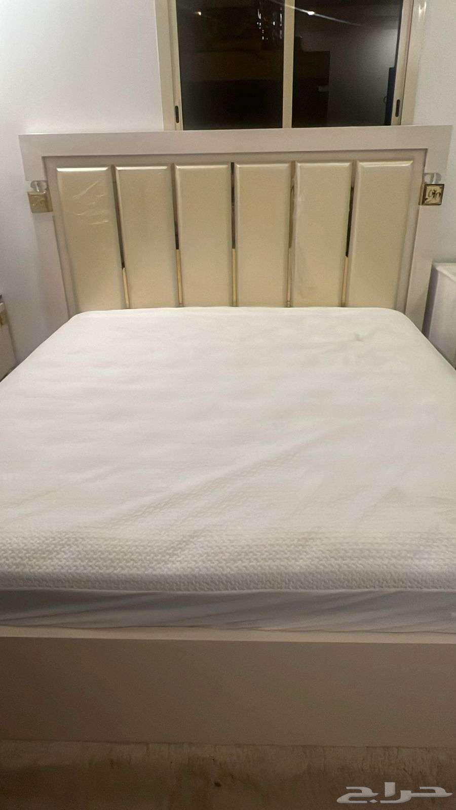 غرفة نوم للبيع64517347968643112