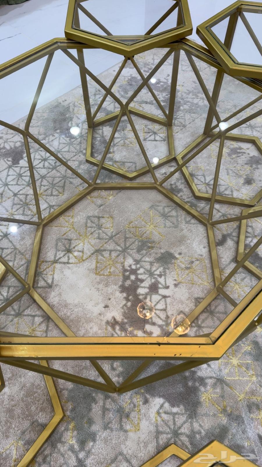 طاولات خدمه وطاوله كبيره 250 ريال64517449202562111